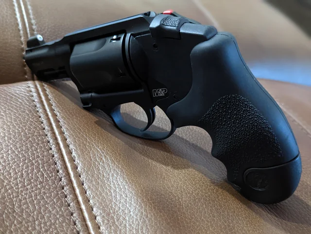 S&W Bodyguard 38 Grips